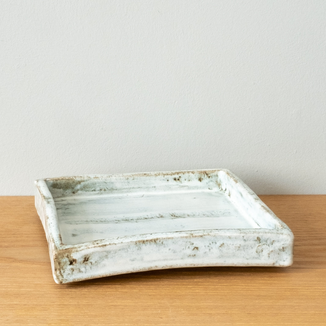 Interetsing and versatile square Japanese traditional plate