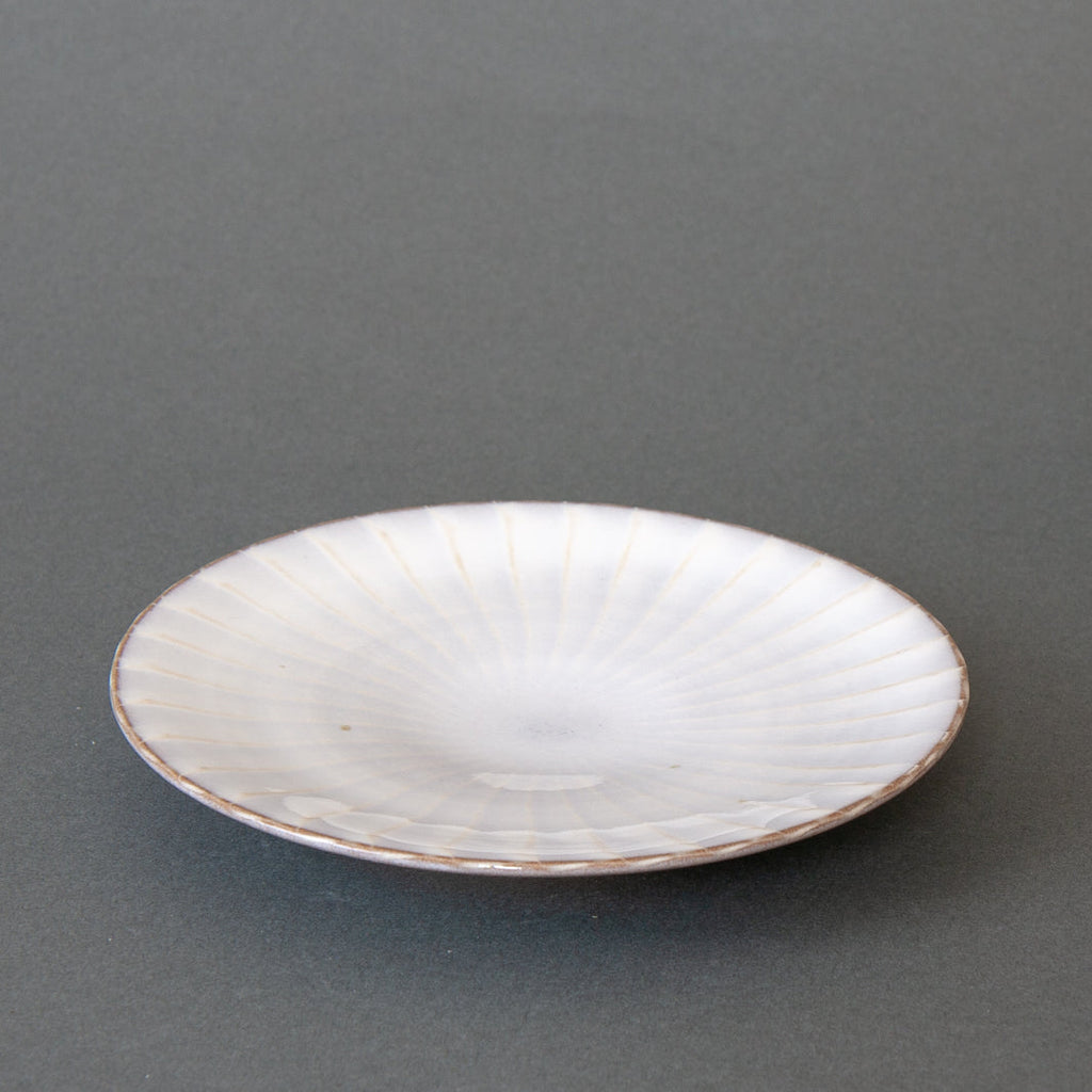 Small Hakeme Plate - White
