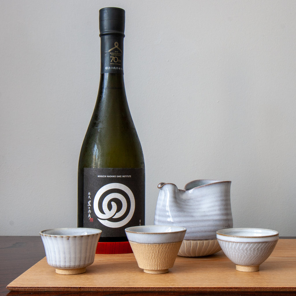 Sake cups and pourers