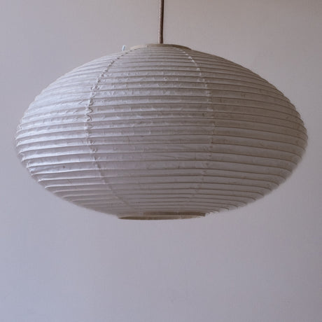 Oval Japanese washi paper lantern, 46cm, handmade in Japan, Side-on view, unlit