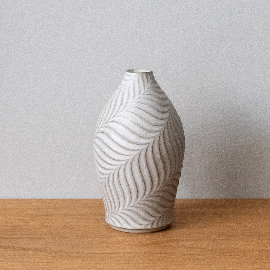 Small Zig-Zag Shinogi Vase (13cm High)