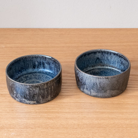 Straight-sided small bowl