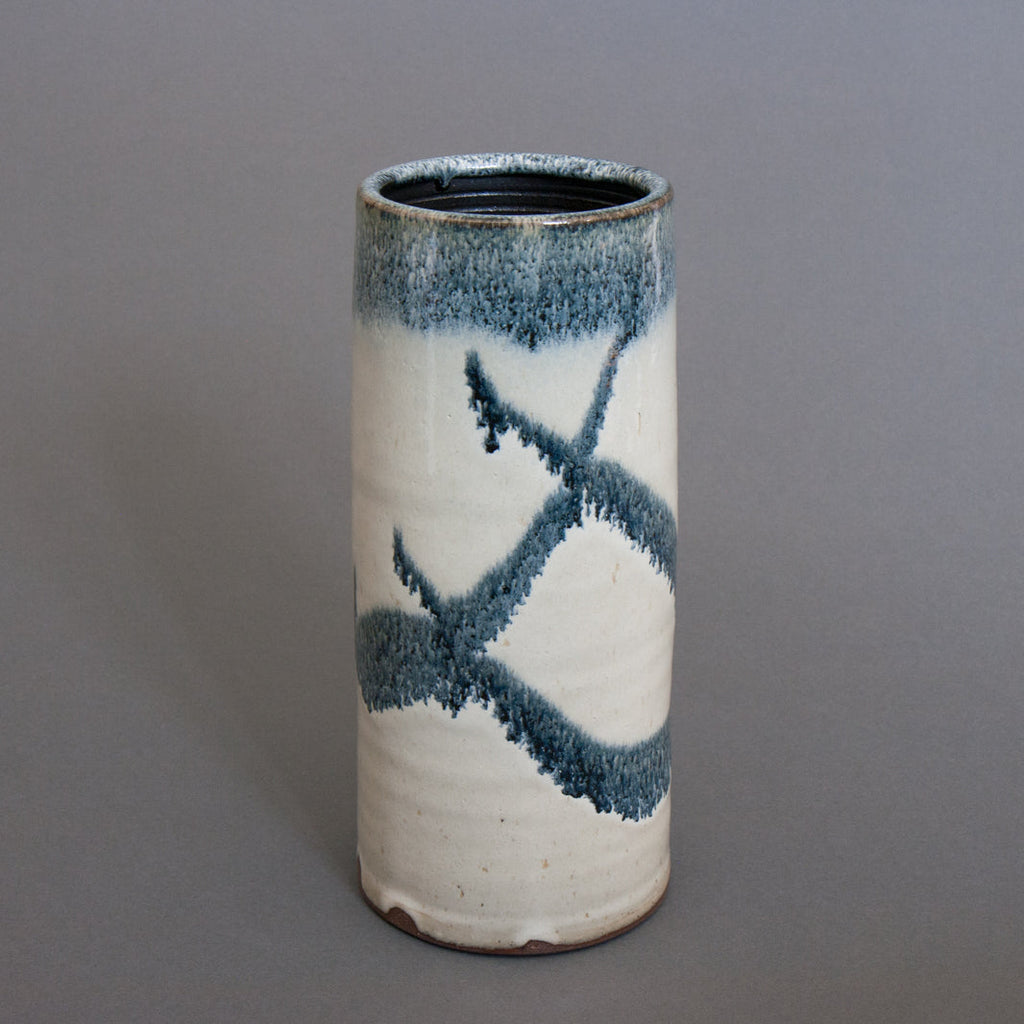 Shakugake Vase Handmade in Japan - side