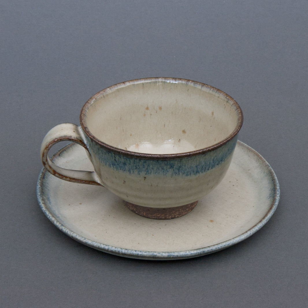 Aratsuchi Earthenware Cup & Saucer - Side
