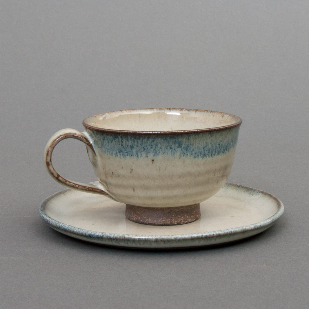 Aratsuchi Earthenware Cup & Saucer - Straight
