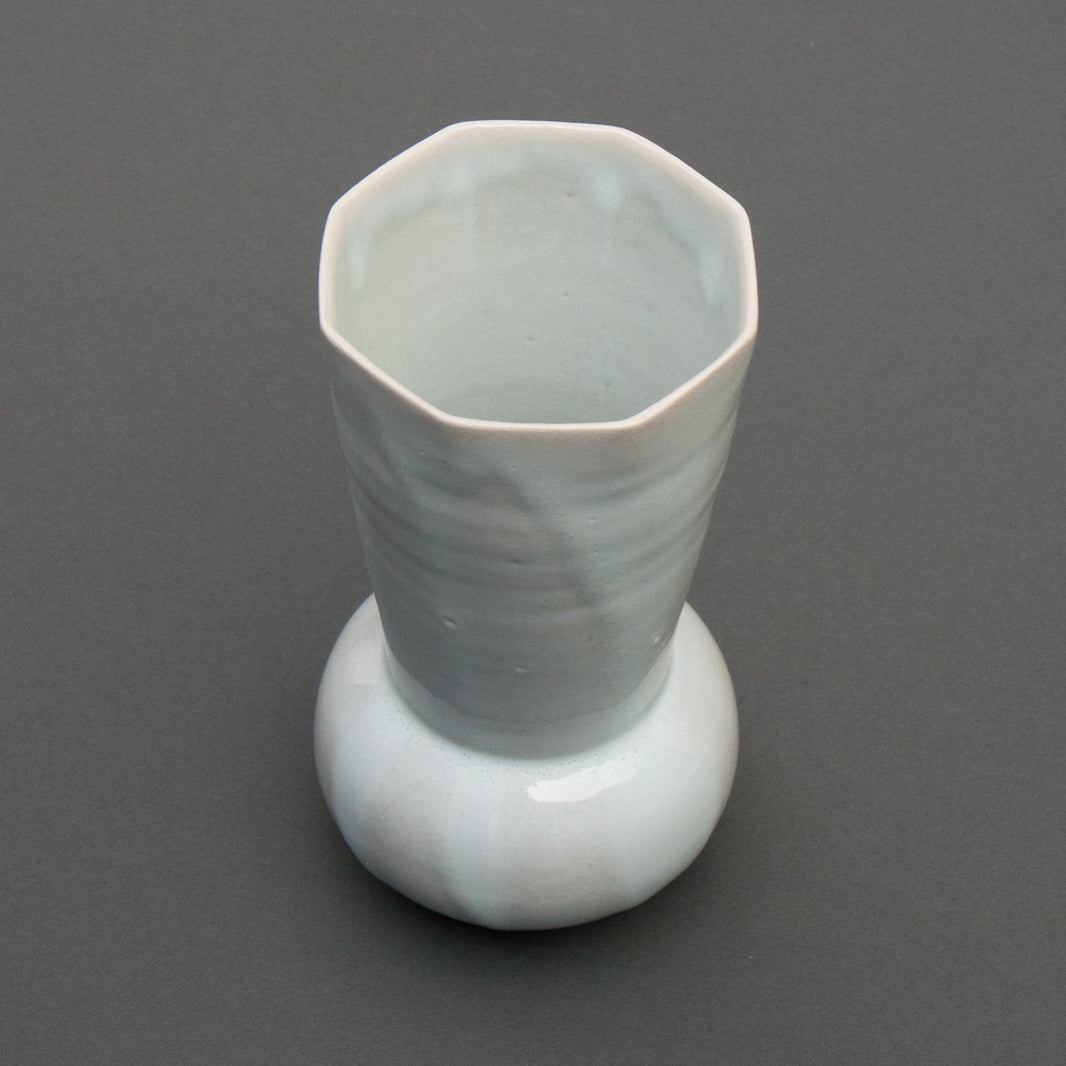Makuzu Kosai Vase - Top