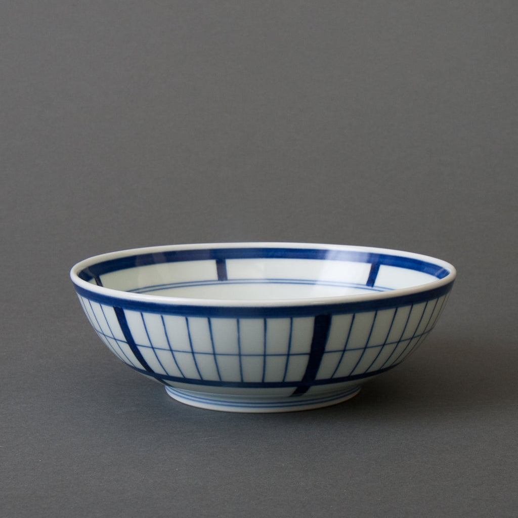 Shoji pattern hand-painted cereal bowl - side